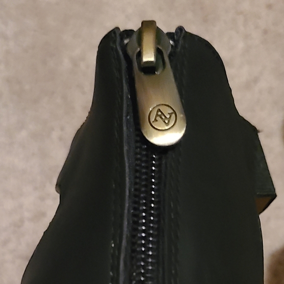 Black Sandals - Picture 2 of 5